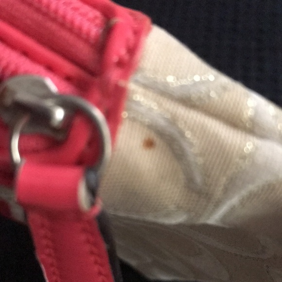 Coach wristlet, cream and coral - Picture 7 of 9